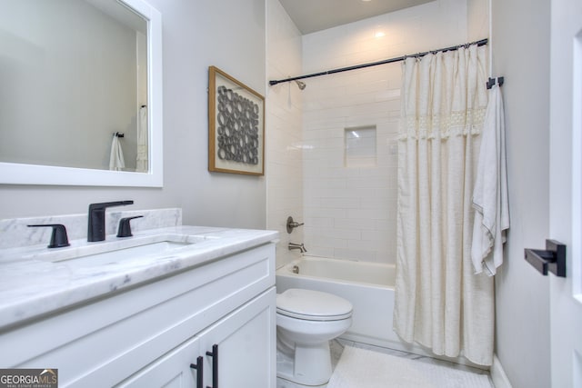 419 Mcinnes Cir SE, Marietta, GA 30060 - full bath with toilet, shower / bath combo with shower curtain, and vanity