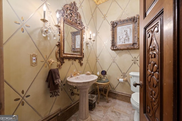 3863 Streamside Dr SE, Marietta, GA 30067 - half bath featuring toilet