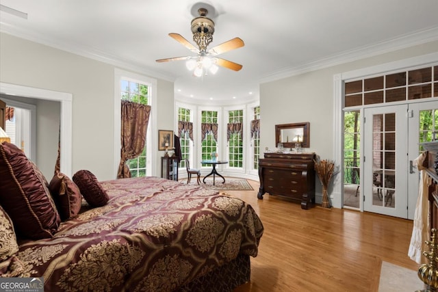 3863 Streamside Dr SE, Marietta, GA 30067 - bedroom featuring crown molding, access to outside, a ceiling fan, and wood finished floors