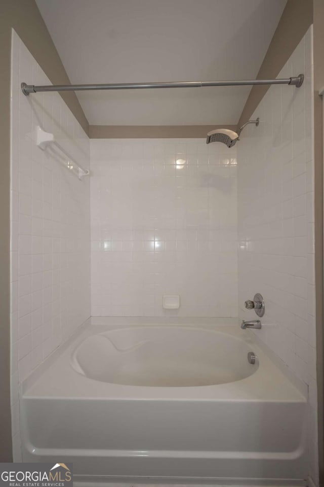 96 Portico Pl, Newnan, GA 30265 - bathroom featuring shower / bathing tub combination