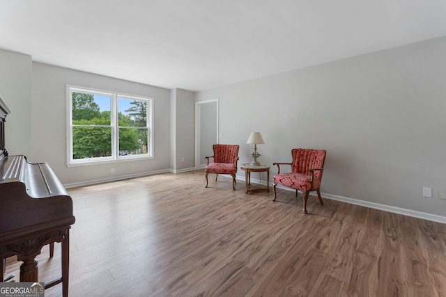 5830 Wilbanks Dr, Peachtree Corners, GA 30092 - living area with wood finished floors and baseboards