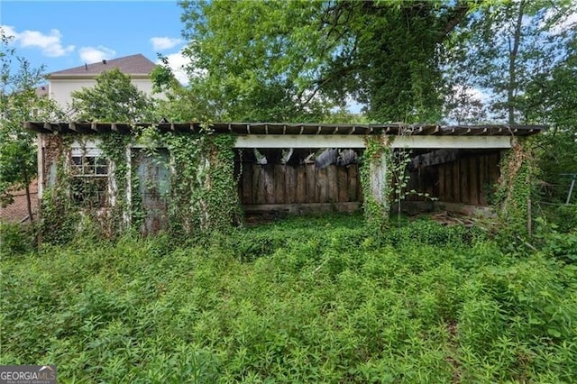 1377 Pine Ave, Atlanta, GA 30344 - view of outdoor structure