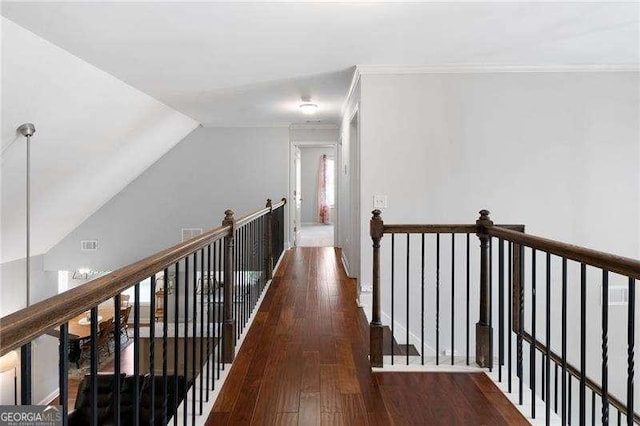 42 Treemont Dr SE, Cartersville, GA 30121 - hallway with hardwood / wood-style flooring, an upstairs landing, crown molding, and lofted ceiling