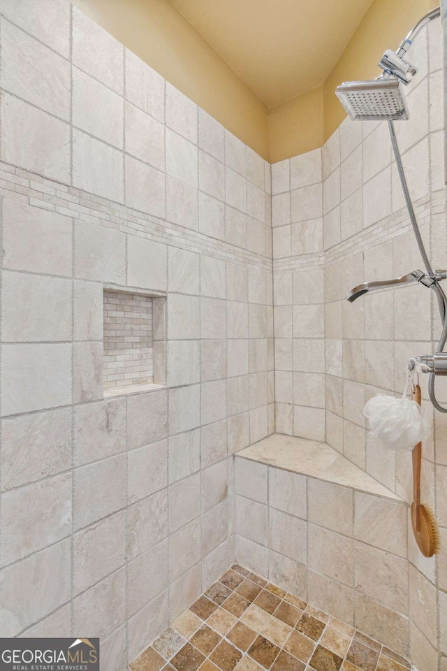 3364 Kylee Dawn Cir, Lawrenceville, GA 30045 - bathroom featuring a tile shower