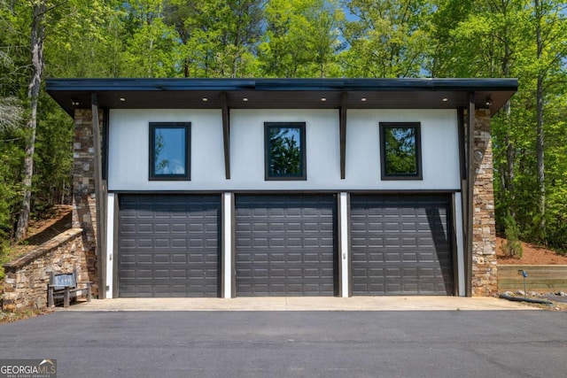 51 Birdseye Vw, Blue Ridge, GA 30513 - garage with a detached garage