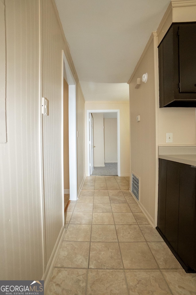205 Butler St, Waycross, GA 31501 - hall featuring light tile patterned floors, visible vents, and baseboards