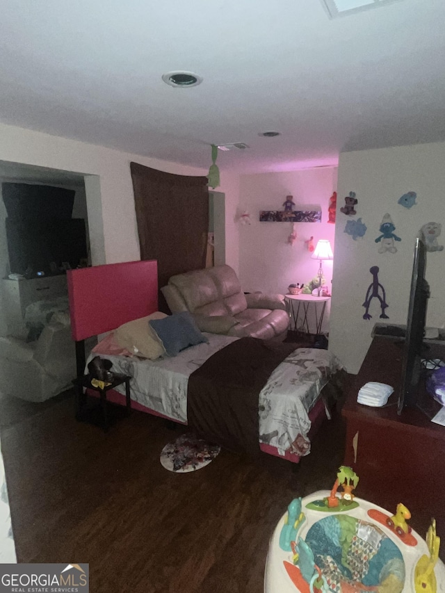 1621 Lee St, Brunswick, GA 31520 - bedroom with wood finished floors