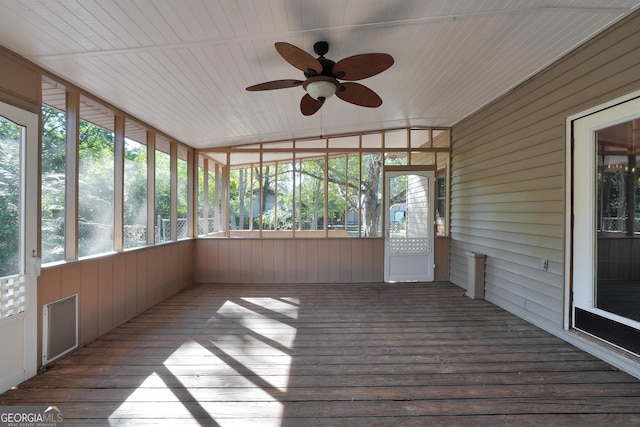 341 Fox Rd, Griffin, GA 30224 - unfurnished sunroom with a ceiling fan