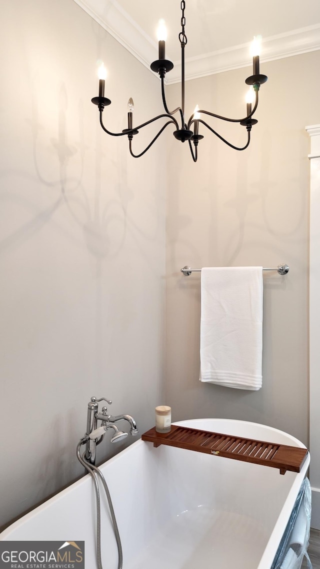 216 Morningside Dr, Thomasville, GA 31792 - full bath with a soaking tub and crown molding
