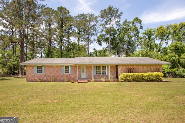 1114 Laurel St, Blackshear, GA 31516 - ranch-style house with brick siding and a front yard