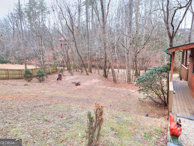 view of yard featuring fence