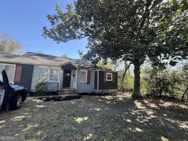 1057 Clay Ave, Macon, GA 31211 - view of front facade