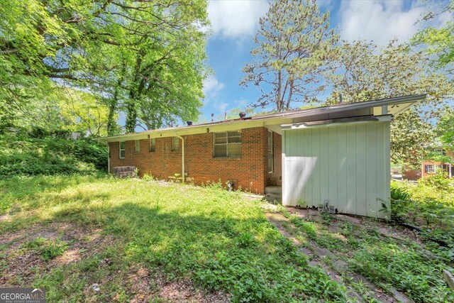 844 Oak St NW, Atlanta, GA 30318 - back of house with brick siding