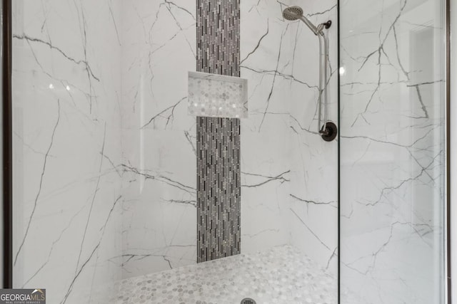 852 Tom Miller Rd, Bethlehem, GA 30620 - details with a marble finish shower