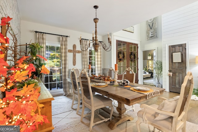 505 River Ridge Rd, Clarkesville, GA 30523 - dining area with an inviting chandelier