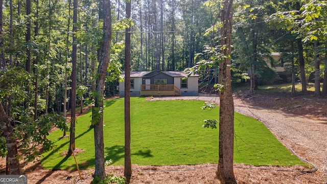 view of front facade with a front lawn and crawl space