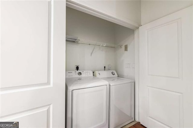 821 Ralph Mcgill Blvd NE Unit 2113, Atlanta, GA 30306 - laundry area with washer and clothes dryer and laundry area