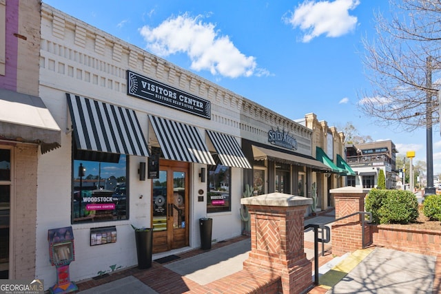 view of building exterior