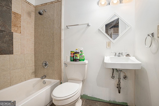 137 New Cut Rd, Winder, GA 30680 - bathroom with toilet, bathing tub / shower combination, and a sink