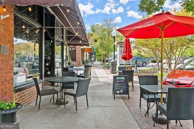 435 Webb Dr, Norcross, GA 30071 - view of patio / terrace featuring outdoor dining area