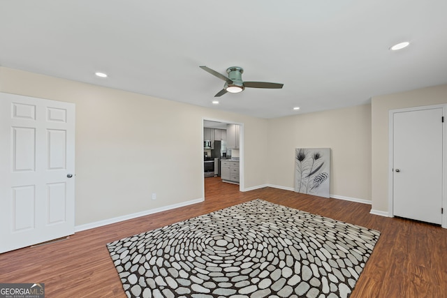 bedroom featuring ceiling fan, baseboards, dark wood-style floors, and recessed lighting