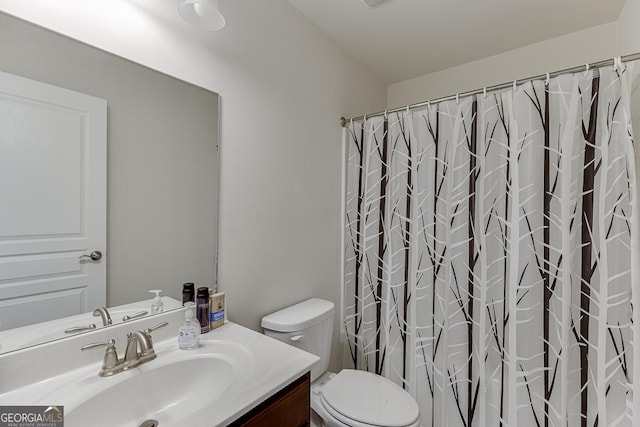 6438 Hickory Branch Dr, Hoschton, GA 30548 - bathroom featuring vanity and curtained shower