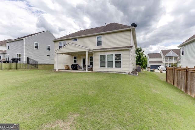 6438 Hickory Branch Dr, Hoschton, GA 30548 - back of property with a patio