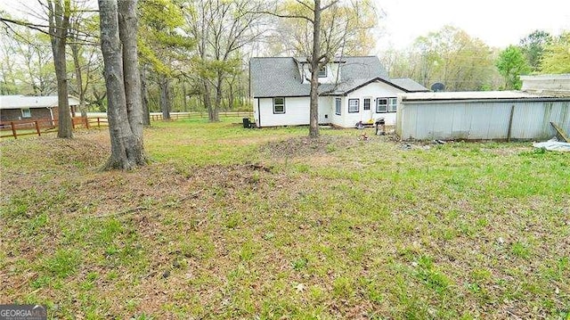 2638 Cleburne Pkwy, Powder Springs, GA 30127 - view of yard featuring fence