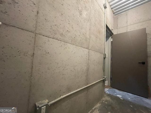 338 Grady St, Waleska, GA 30183 - detailed view of unfinished concrete flooring