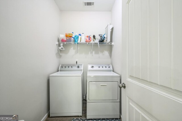 632 Creek Pointe Dr, Athens, GA 30606 - laundry area with independent washer and dryer
