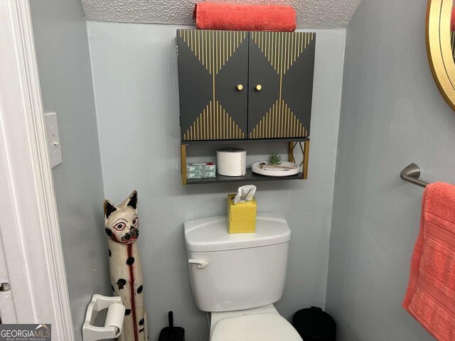 6119 Woodmont Blvd, Peachtree Corners, GA 30092 - bathroom featuring vanity