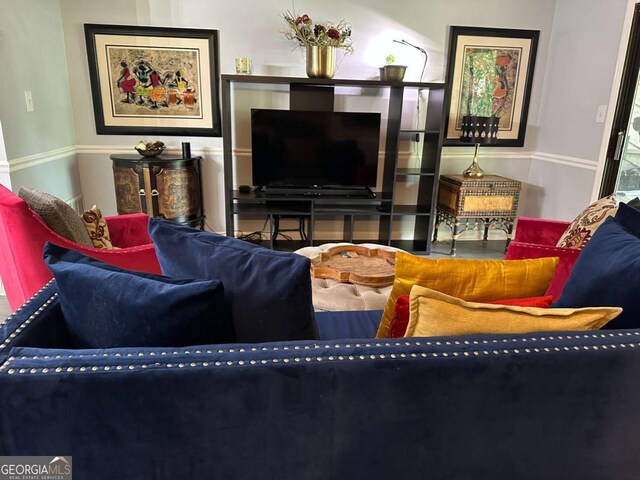 6119 Woodmont Blvd, Peachtree Corners, GA 30092 - living area with wood finished floors and baseboards