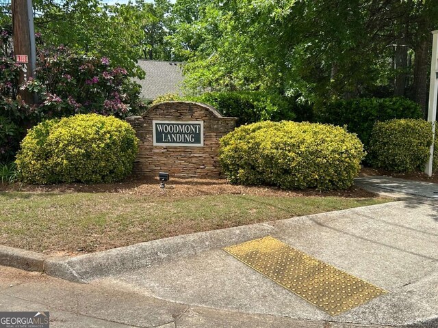 6119 Woodmont Blvd, Peachtree Corners, GA 30092 - view of community sign