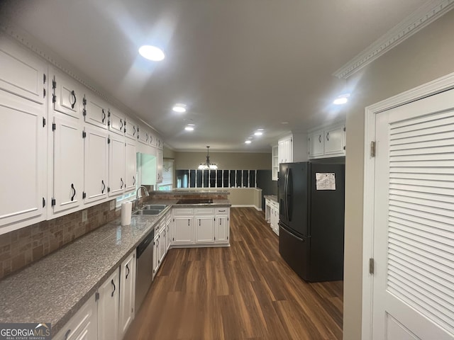 kitchen featuring black appliances, a sink, a peninsula, dark wood-type flooring, and white cabinetry