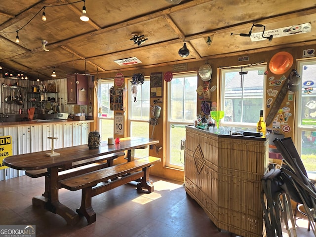 dining room featuring visible vents and a healthy amount of sunlight
