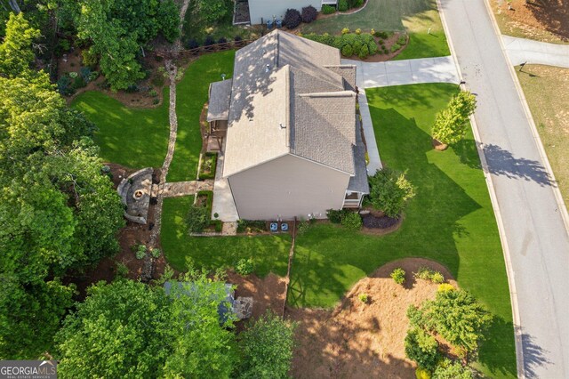 aerial view of property and surrounding area