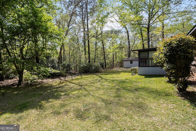 182 Quail Hollow Ln, Fort Valley, GA 31030 - view of green lawn