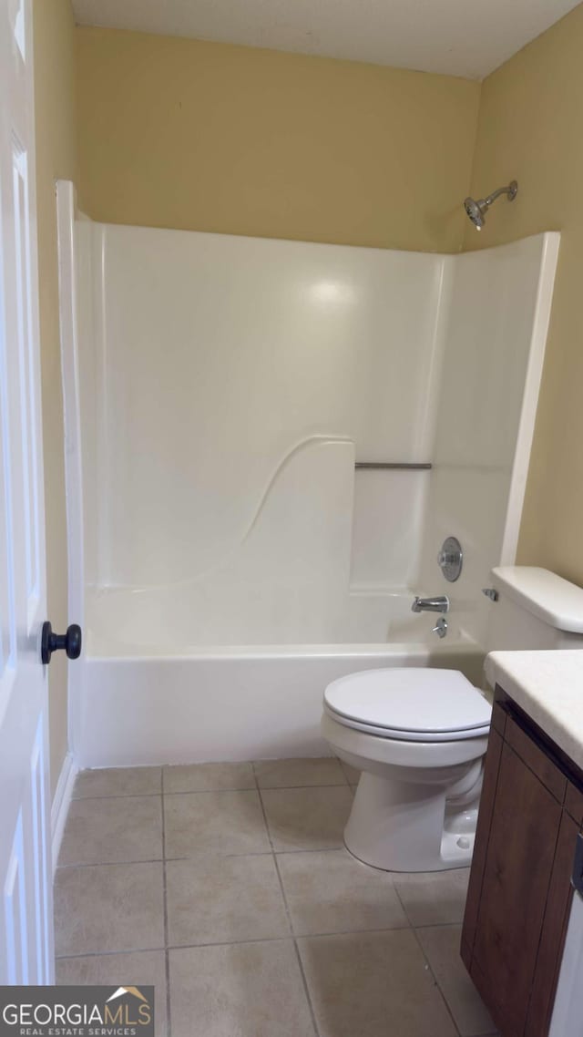 138 Tamara Ct, Athens, GA 30606 - full bathroom with toilet, vanity, tile patterned flooring, and shower / tub combination