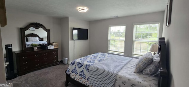 bedroom featuring carpet flooring