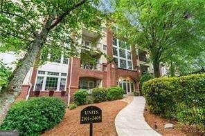 3636 Habersham Rd NW Unit 2101, Atlanta, GA 30305 - view of building exterior