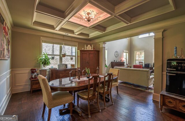 bathroom with a ceiling fan, tile patterned floors, vanity, baseboards, and crown molding