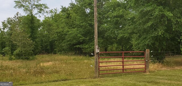 762 Old Mcleod Bridge Rd, Adrian, GA 31002 - gate featuring fence