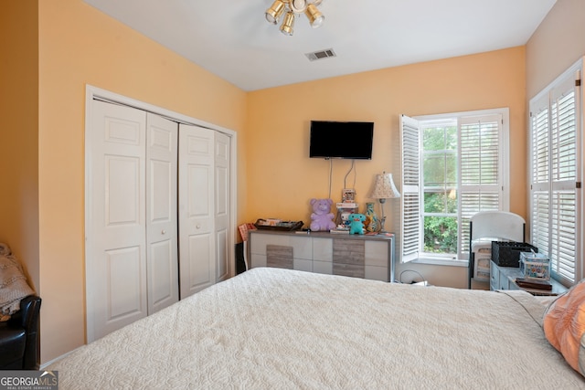 132 Eagles Club Dr, Stockbridge, GA 30281 - bedroom with a closet