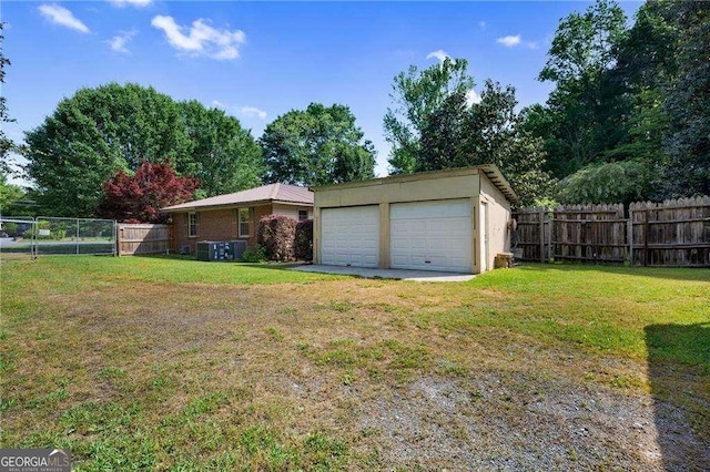 413 New Town Rd NE, Calhoun, GA 30701 - view of detached garage