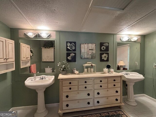 317 Cedar Dr NW, Sparta, GA 31087 - bathroom featuring baseboards