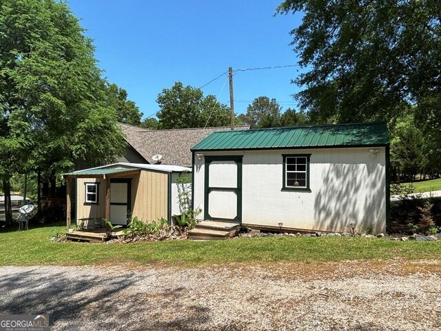 317 Cedar Dr NW, Sparta, GA 31087 - view of shed