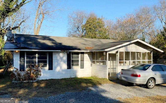 4215 Worsham Ave, Macon, GA 31206 - single story home with a sunroom