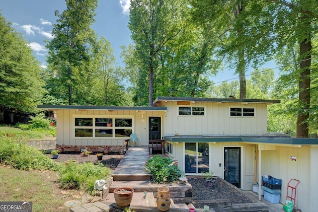 3449 Archwood Dr, Doraville, GA 30340 - view of tri-level home