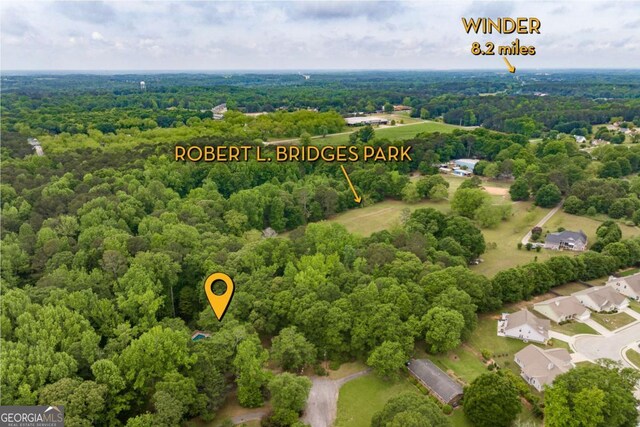 bird's eye view of a heavily wooded area