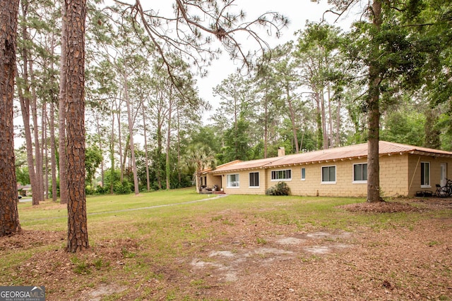 1002 Cherokee Cir, Waycross, GA 31501 - view of grassy yard